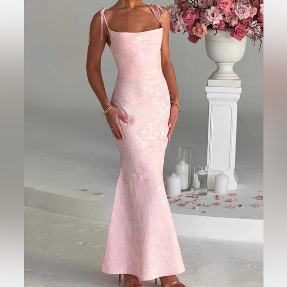 babyboo Dresses & Skirts - WHITNEY MAXI DRESS - BLUSH